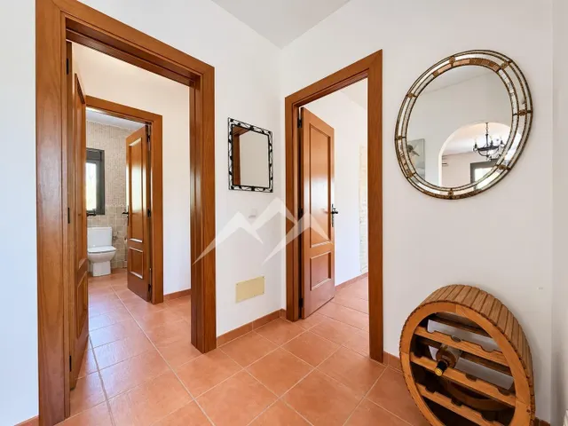 Finca rústica con CÉDULA DE HABITABILIDAD, licencia y final de obra. — 19