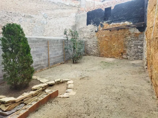 Solar urbano vallado con luz, agua y alcantarillado por 250 Eur — 4