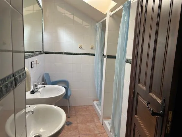 ALBERGUE — 34