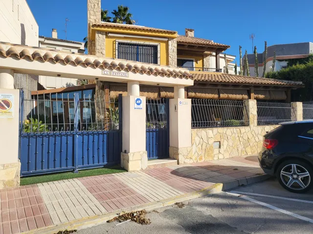 Exclusivo Chalet en Primera Línea de Mar en Santa Pola — 25