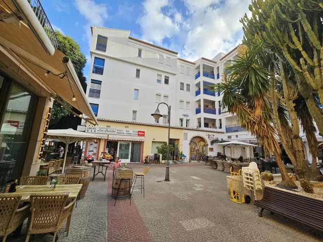 PISO GRANDE EN PLENO CENTRO DE MORAIRA - TEULADA - ALICANTE — 5