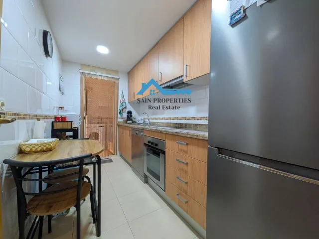 Amplio apartamento con gran terraza y piscina en Alfaz del Pi — 12