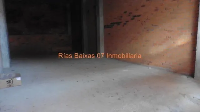 REF 2556 LOCAL LOBREGO 85 m2 CERCANO ALAMEDA ARCADE (SOUTOMAIOR) — 4