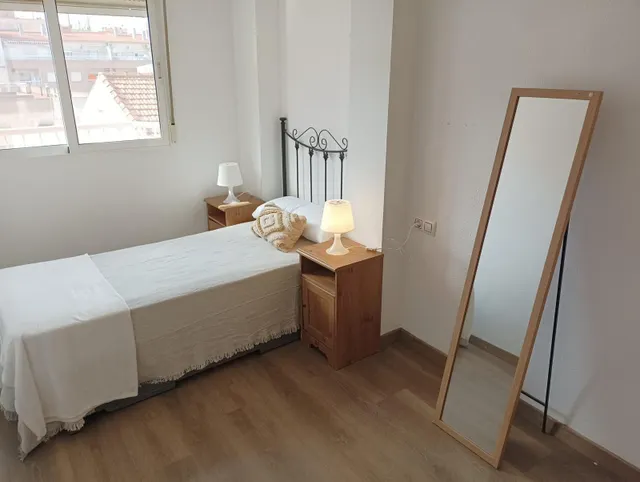 Amplia apartamento con parking en 200m de la playa del cura — 10