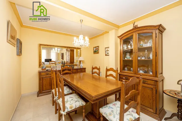 En venta casa unifamiliar en recinto cerrado en Granada capital — 22
