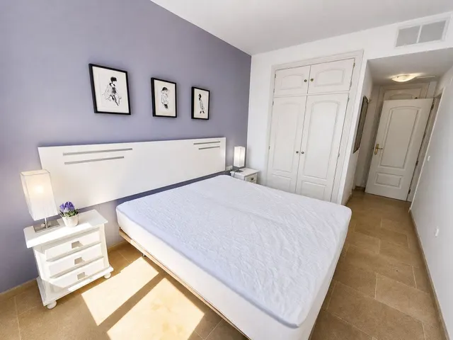 Apartamento 1 habitación 50m² en venta - Puerto de la Duquesa — 10