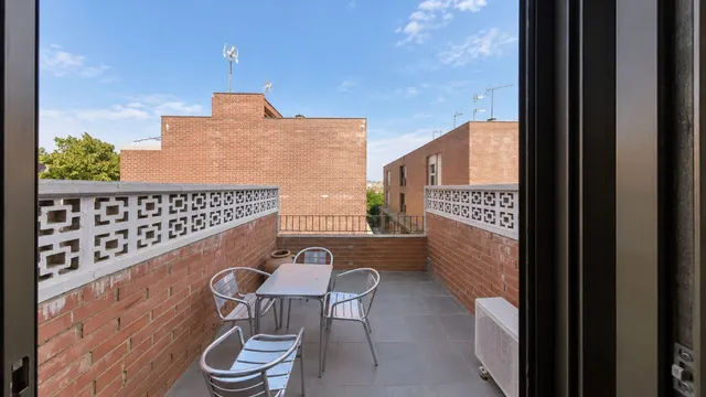 Chalet pareado en venta. — 10
