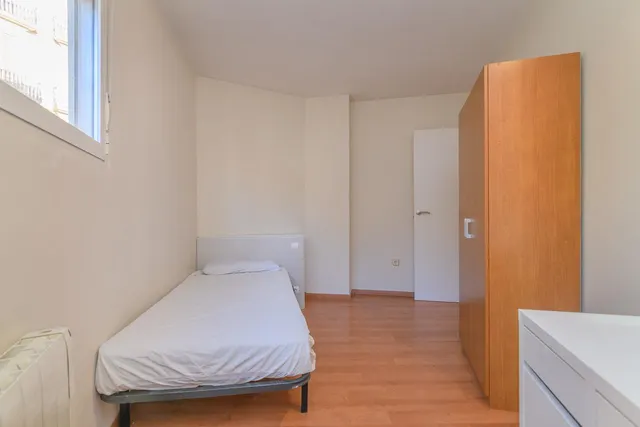 OFICINA EN VENTA EN PLANO CENTRO DE MANRESA — 16