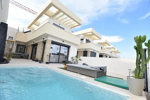 Villa 3 habitaciones 108m² en venta - Costa blanca sur — 40