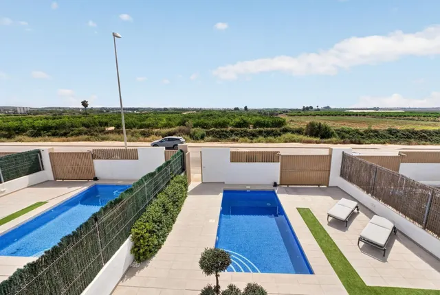 Villa de 3 dormitorios en Guardamar del Segura — 33