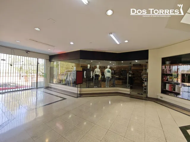 Local comercial 60m² en venta - Hipodromo — 11