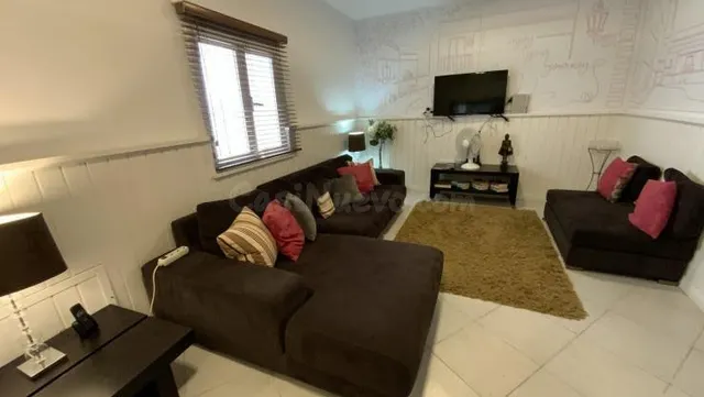 Gran casa mata de 3 plantas con licencia turística en el Cas - foto 3