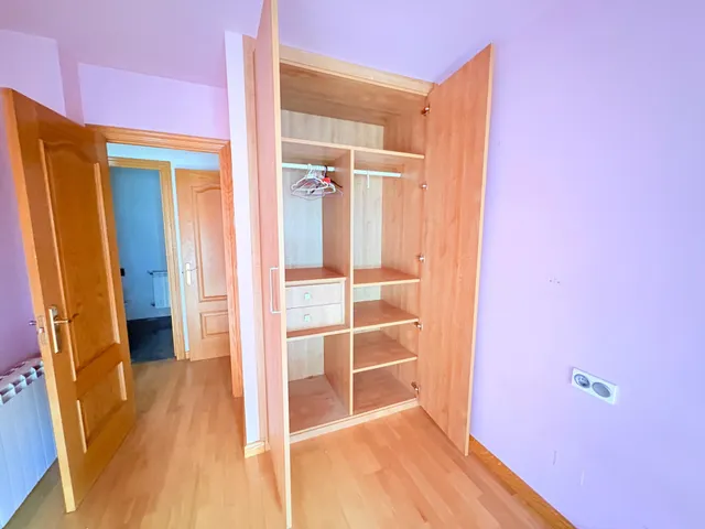 ESTUPENDO PISO EN ZONA ALTA DE PONFERRADA — 17