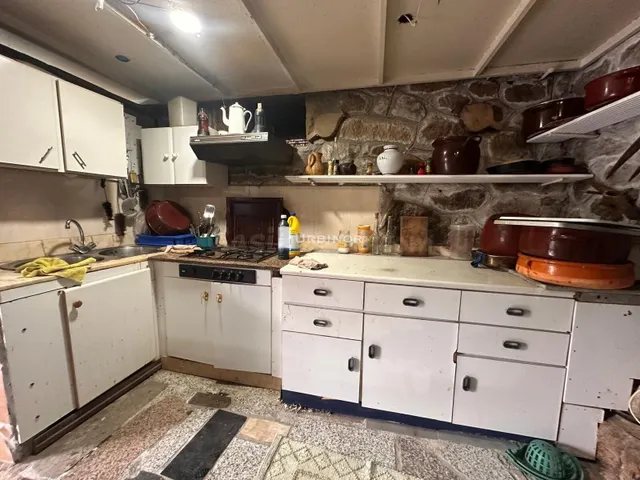 ¡Se Vende Casa con Encanto a Solo 6 km de Ourense! - foto 5