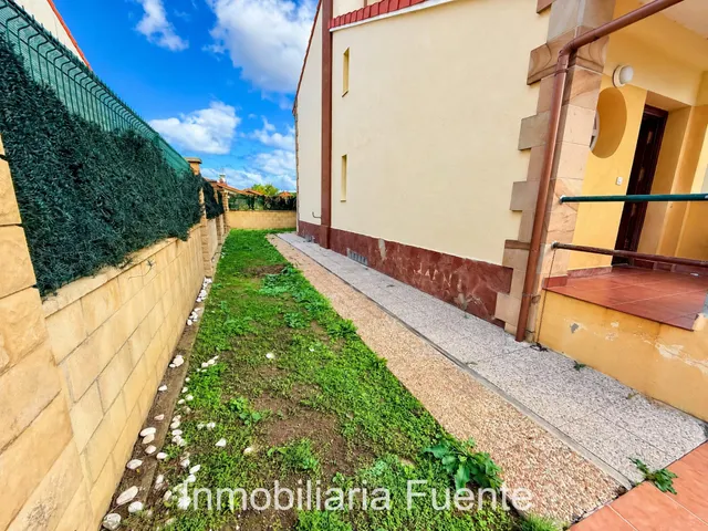 Adosado con jardin y terraza en Valle de Mena, Entrambasaguas — 9
