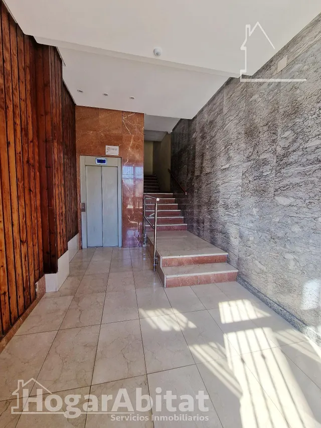 ¡Picassent Centro! Amplio, reformado y exterior, con ascensor y balcón, cerca del metro — 31