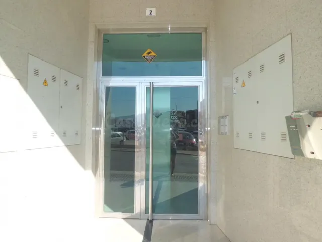 Piso en venta en Santa María del Águila - foto 3