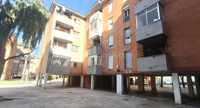 Se vende piso CESIÑN DE REMATE en C/ MAS PELLICER DEL en R - foto 2