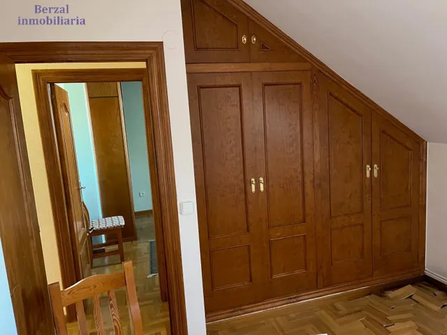 Casa en Ezcaray con bar y apartamentos turísticos — 36