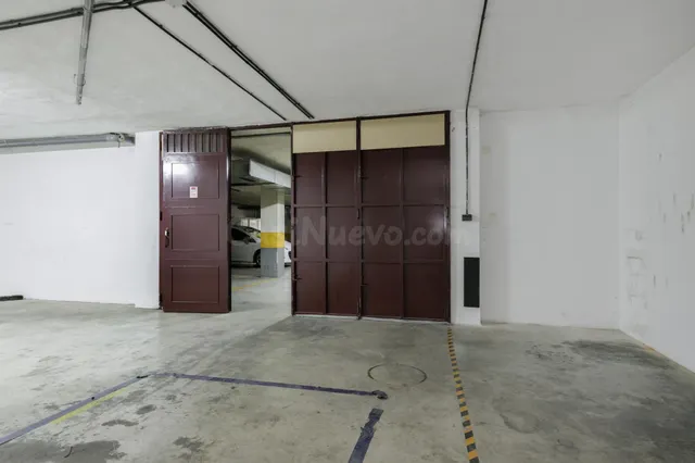 Garaje en Albolote de 158 metros útiles! — 2