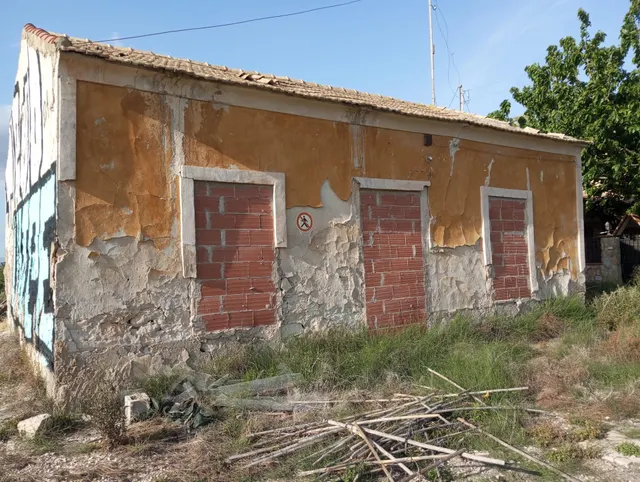 Casa para gran reforma 98m2 y tierra 2900 m2 — 10