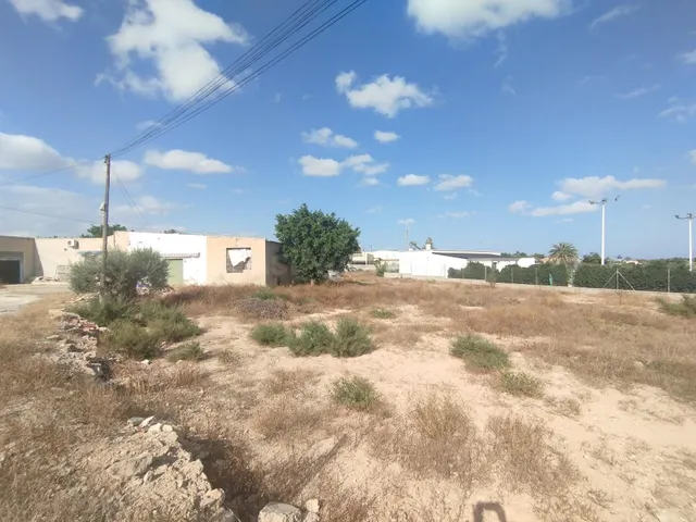 CASA DE CAMPO CON NAVE - foto 4