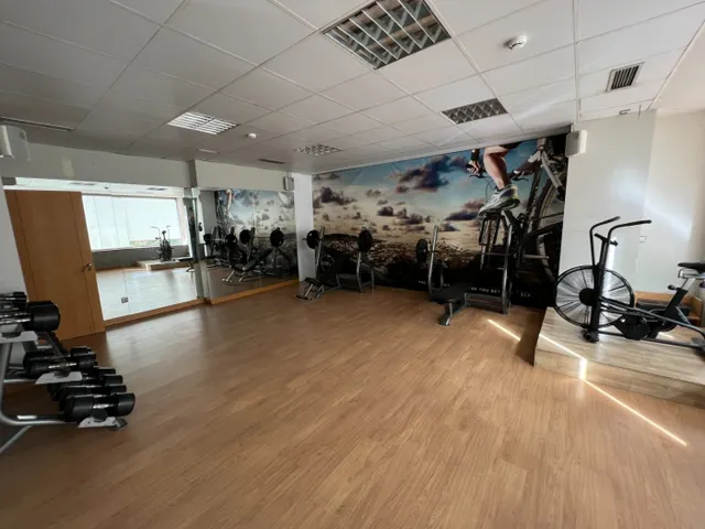 Local Comercial acondicionado como Gimnasio. MUY BUENA OPORTUNIDAD — 13