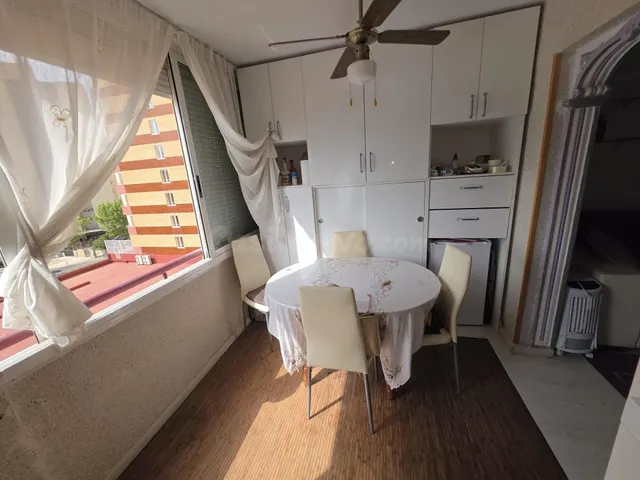 Piso de 1 dormitorio con plaza de garaje numerada — 5