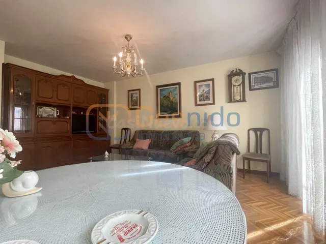PISO en ALQUILER en el CENTRO DE SEGOVIA de TRES DORMITORIOS - foto 5