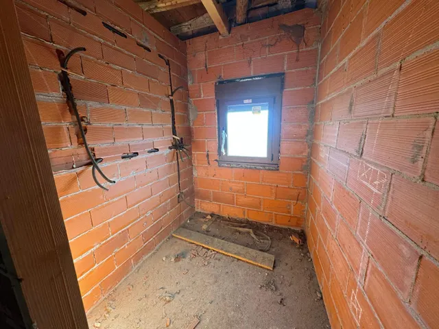 SE VENDE CASA SEMIREFORMADA EN SAN MIGUEL DE LAS DUEÑAS — 9