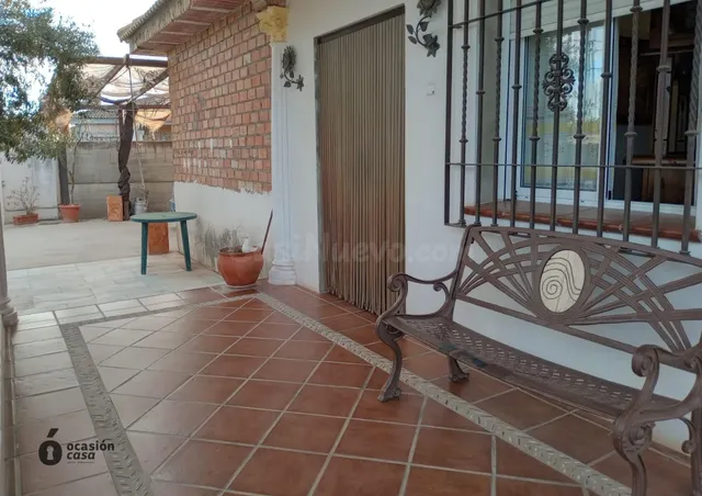 PARCELA PARA ENTRAR A VIVIR EN MAJANEQUE - foto 2