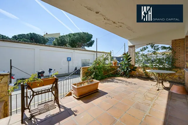CASA PALAFURGELL - foto 3