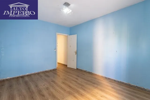 Piso de 3 dormitorios con terraza en plena zona Fontiveros — 12