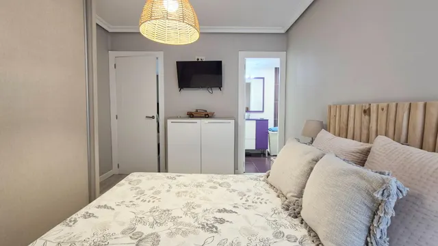 PISO VENTA SALAMANCA. Urbis te ofrece un piso reformado en venta en Garrido Sur, Salamanca. — 18
