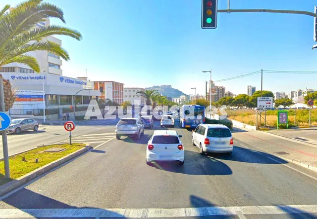Terreno urbano en Av. Denia — 4