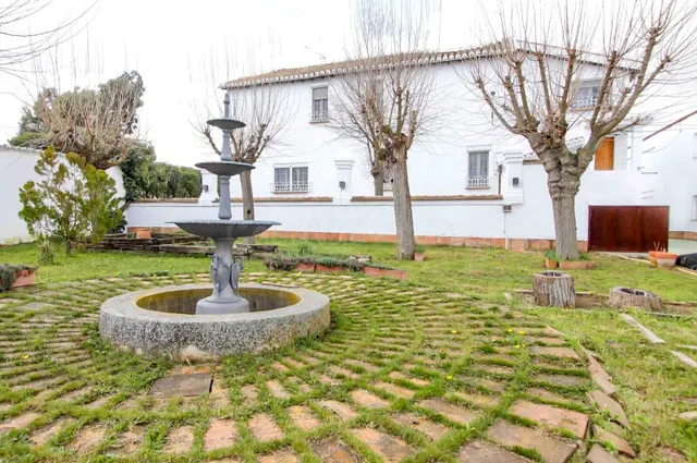 Chalet Carretera Almodovar