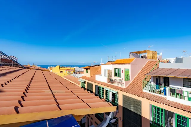 Encantador piso de 2 dormitorios con balcón a 500 metros de Playa San Juan — 32