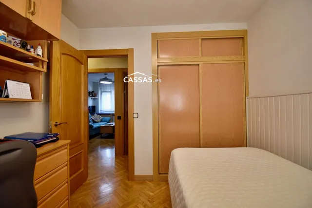 ORBASA-VEREDILLAS. Piso 3 habitaciones, Terraza y ascensor — 30