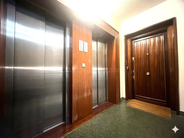 Exclusivo piso exterior de 352m2 con garaje y trastero en Ch - foto 3