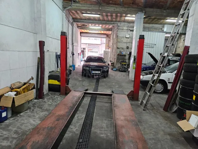 OPORTUNIDAD!!! SE TRASPASA TALLER DE RENOMBRE EN EL PUENTE - foto 3