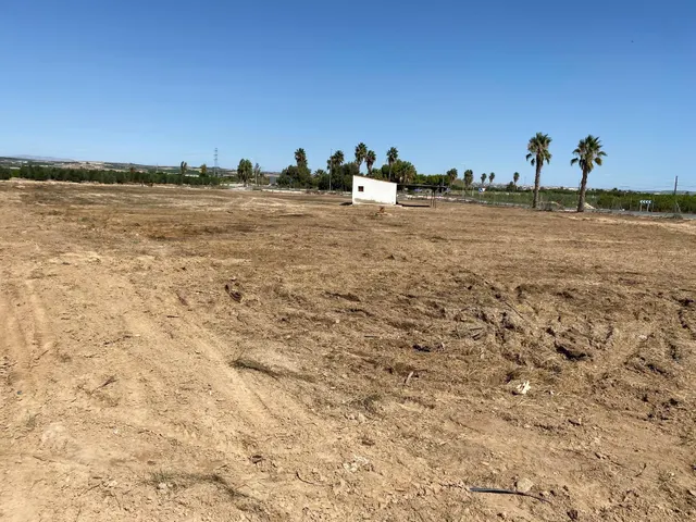 VENTA DE TERRENO RÚSTICO CON LUZ Y CASETA PARA REFORMAR — 13