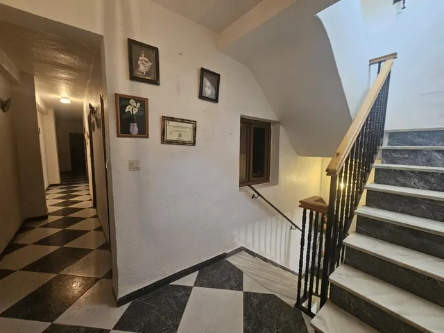VIVIENDA EN LA CARRETERA PRINCIPAL DE ALCOLEA — 18