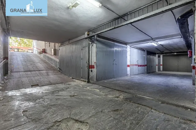 Garaje doble en venta en Urbanización Parque del Genil – Granada Capital — 9