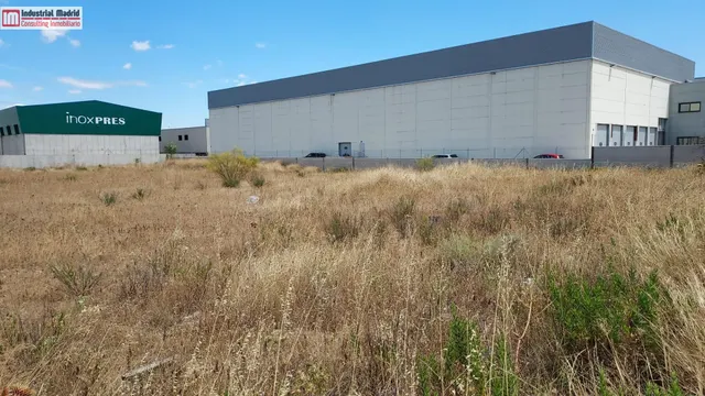 TERRENO EN VENTA EN AVDA. LEALTAD, POLÍGONO INDUSTRIAL LOS O - foto 3