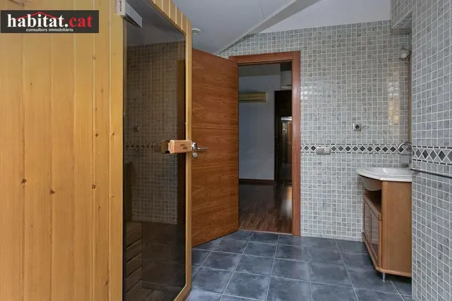 Espectacular casa esquinera en el aragai - Vilanova i la Geltrú — 29
