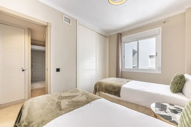 Ático Dúplex 4 habitaciones 207m² en venta - Marbella — 24