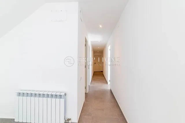 CASA EN PRIMERA LINEA DE MAR — 17