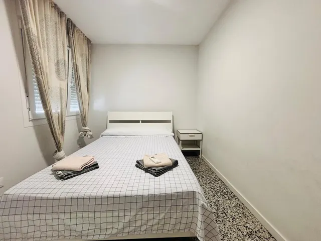 Oferta especial hasta final de año. Vivienda frente centro médico de Beniopa. carrer 1 de Maig — 13