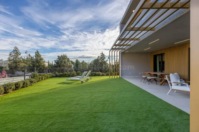 Chalet pareado con jardín en Golf Chaparral – Mijas Costa