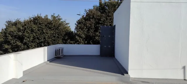Casa en una sola planta con azotea privada y parcela urbana anexa en la zona de el cerrillo, chiclana — 18